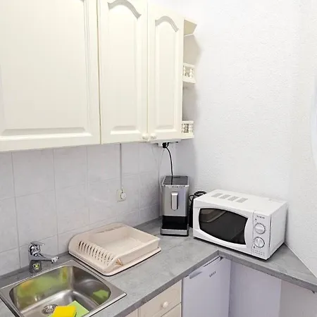 Vlado Apartment *