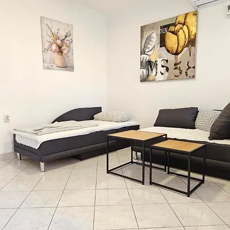 Vlado Apartman Vrsar